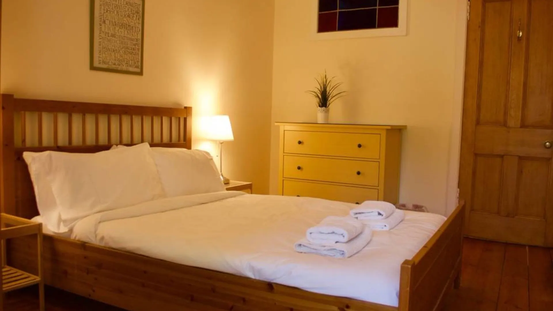 1 Bedroom Stockbridge Apartment EDI Egyesült Királyság